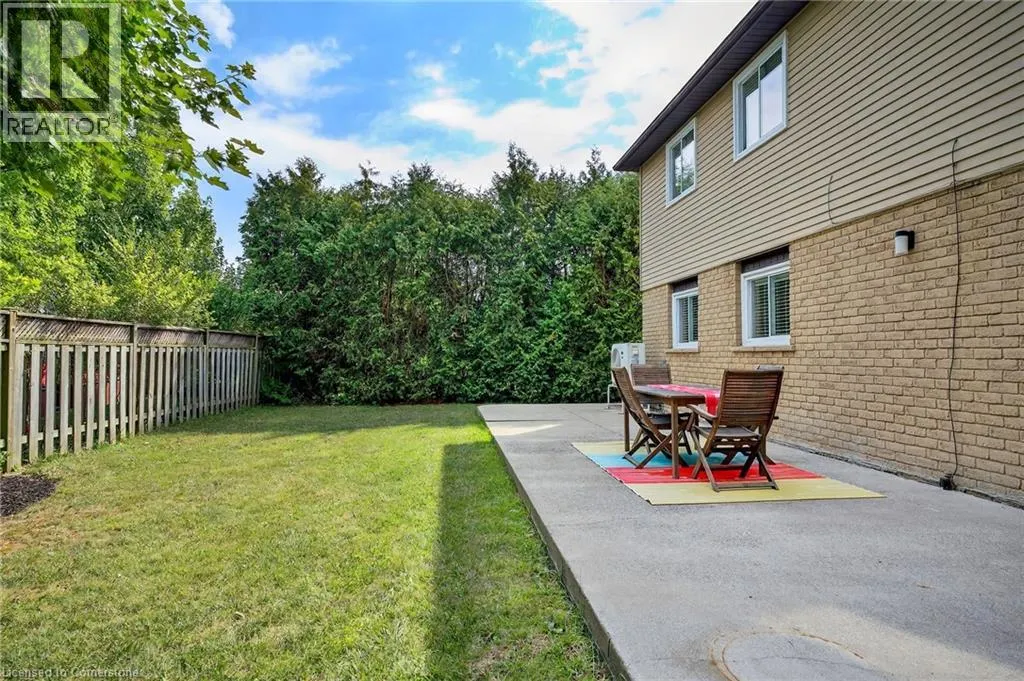 150 SOLOMON Crescent