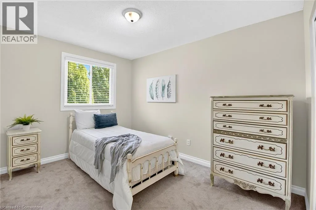 150 SOLOMON Crescent