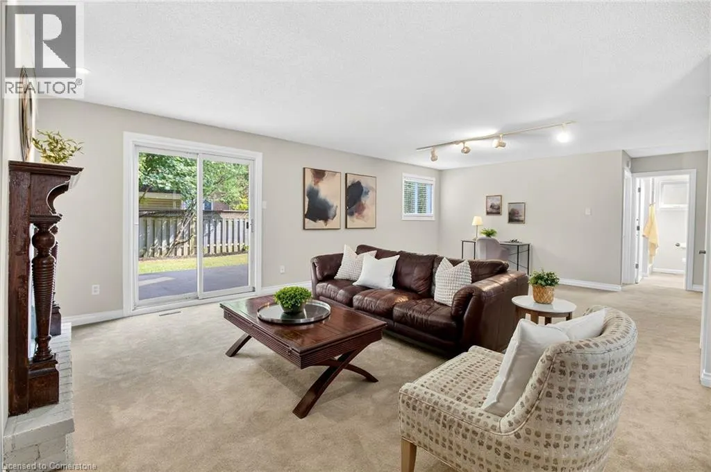 150 SOLOMON Crescent