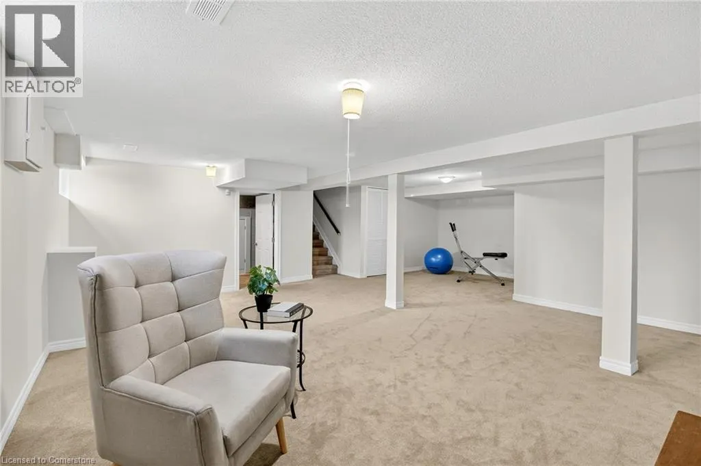 150 SOLOMON Crescent