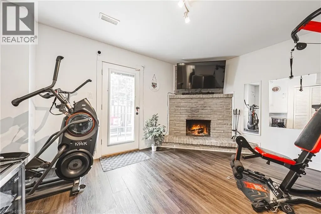 1155 PARAMOUNT Drive Unit# 26, #26