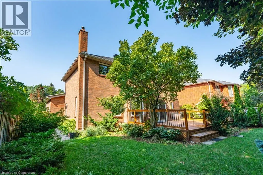 327 NORTHWOOD Drive