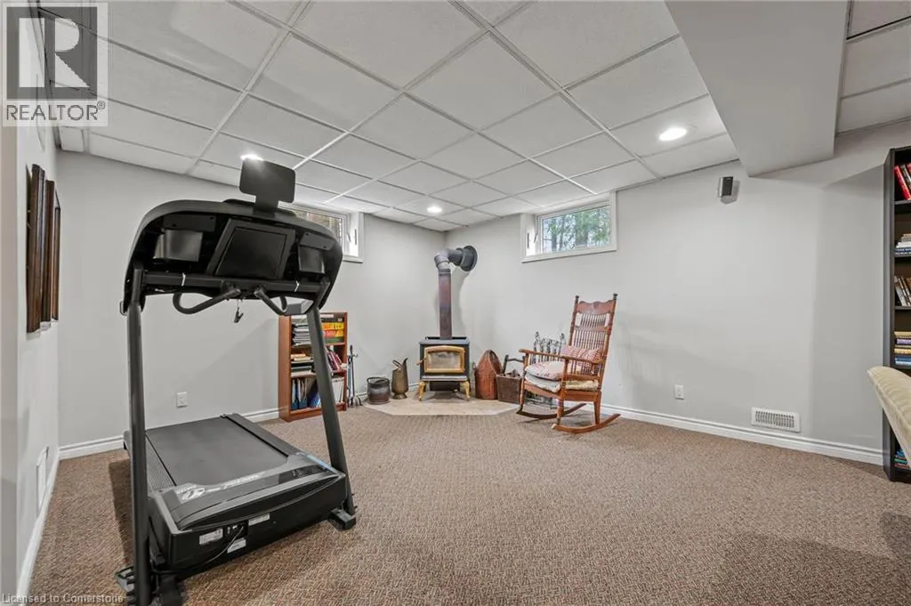 5120 PINERIDGE Drive