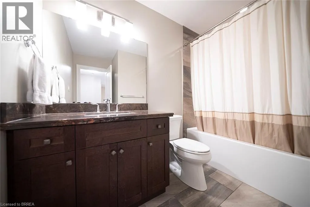 158 WILLOW Street Unit# 2, #2