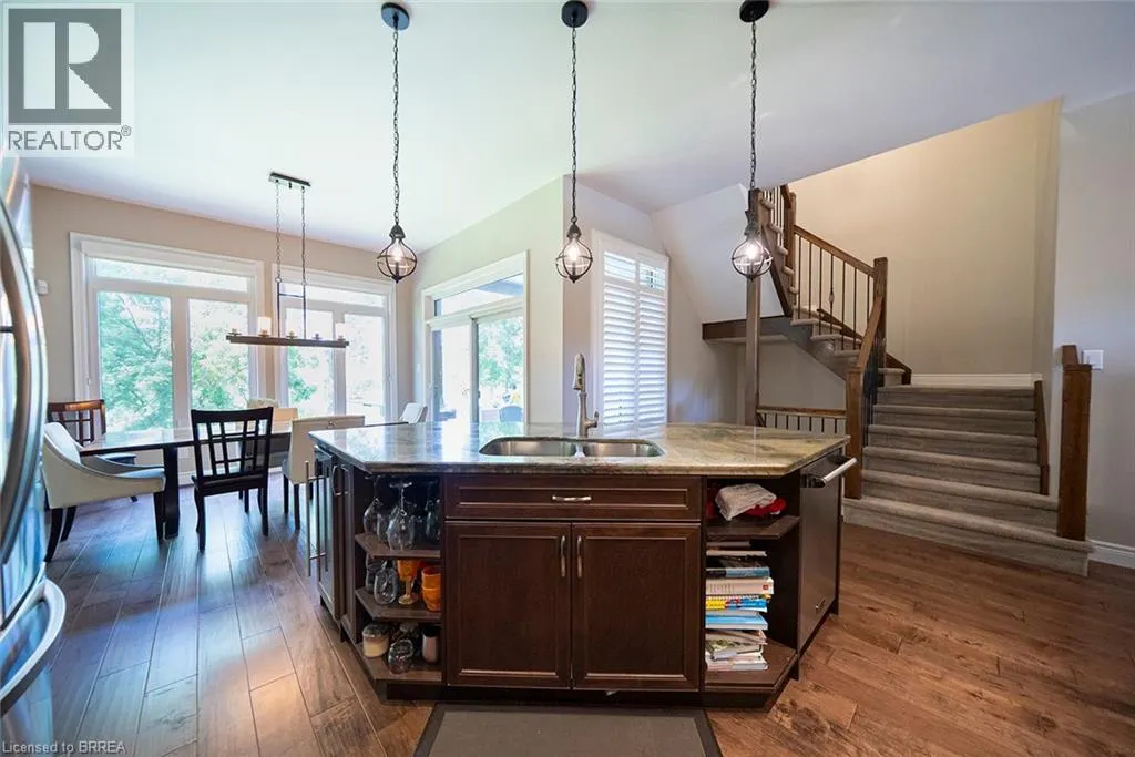 158 WILLOW Street Unit# 2, #2