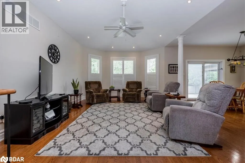 34 HEATHERWOOD Drive