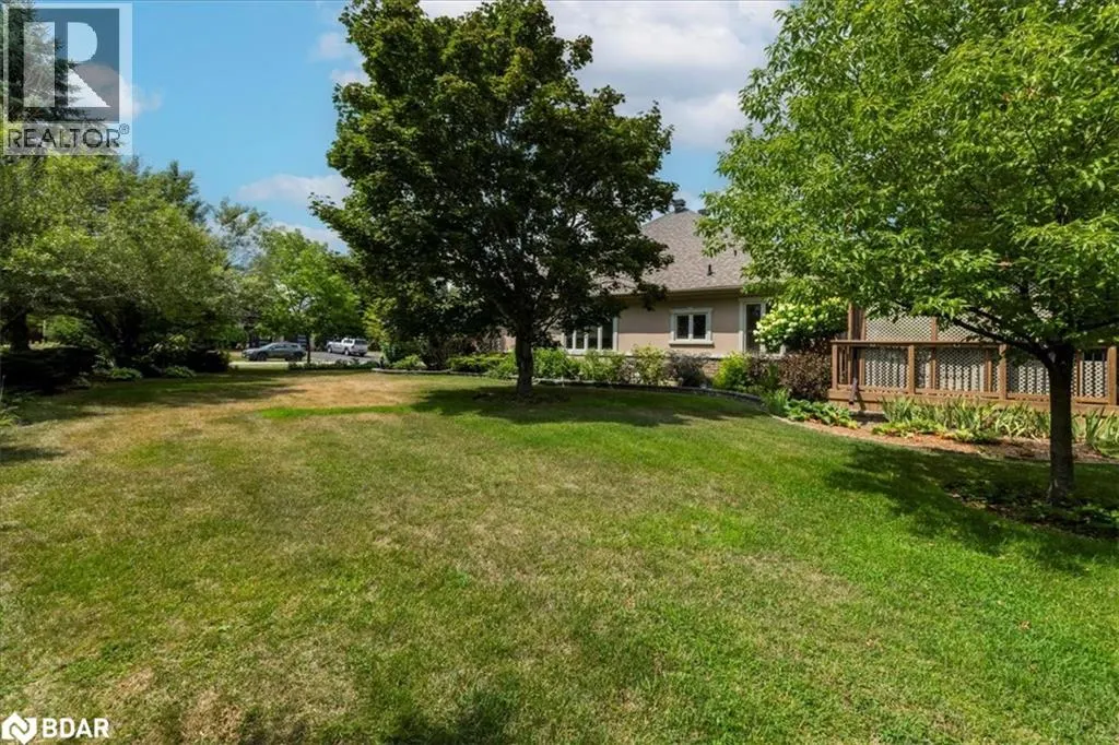 34 HEATHERWOOD Drive
