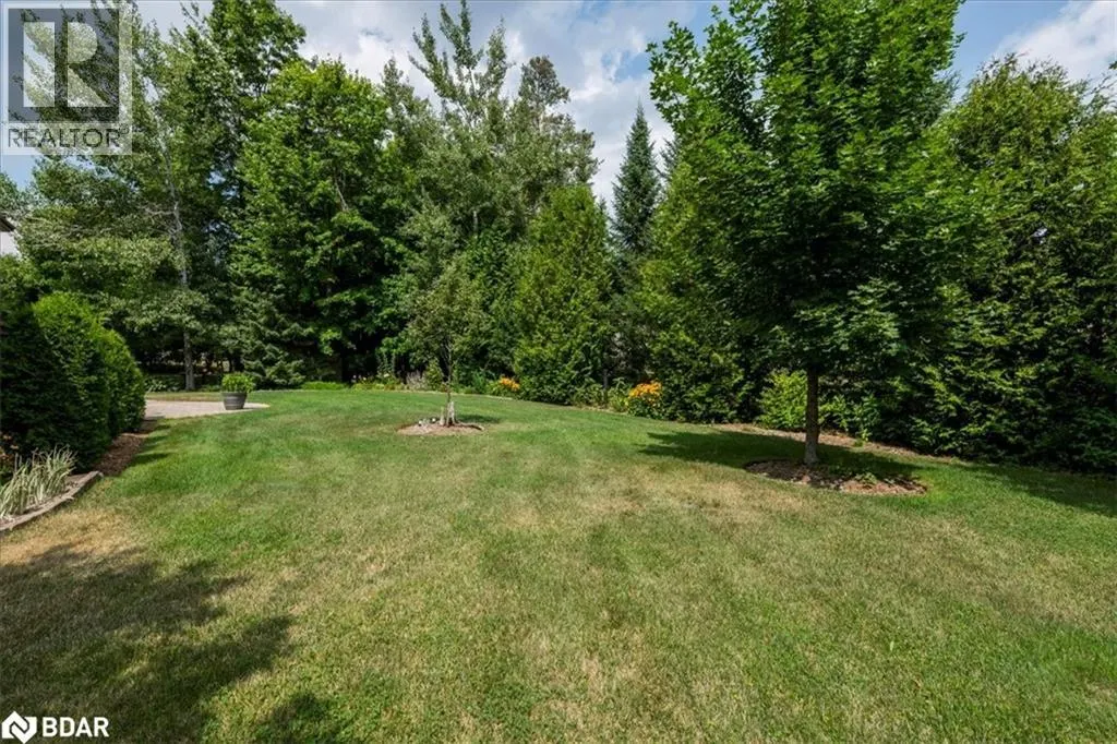 34 HEATHERWOOD Drive