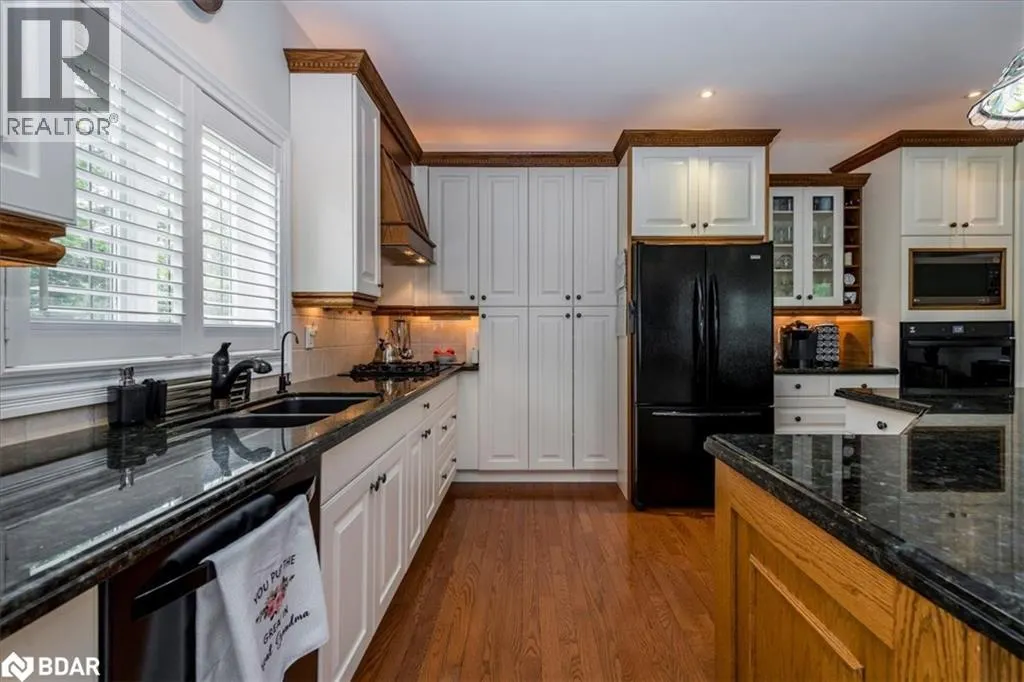 34 HEATHERWOOD Drive