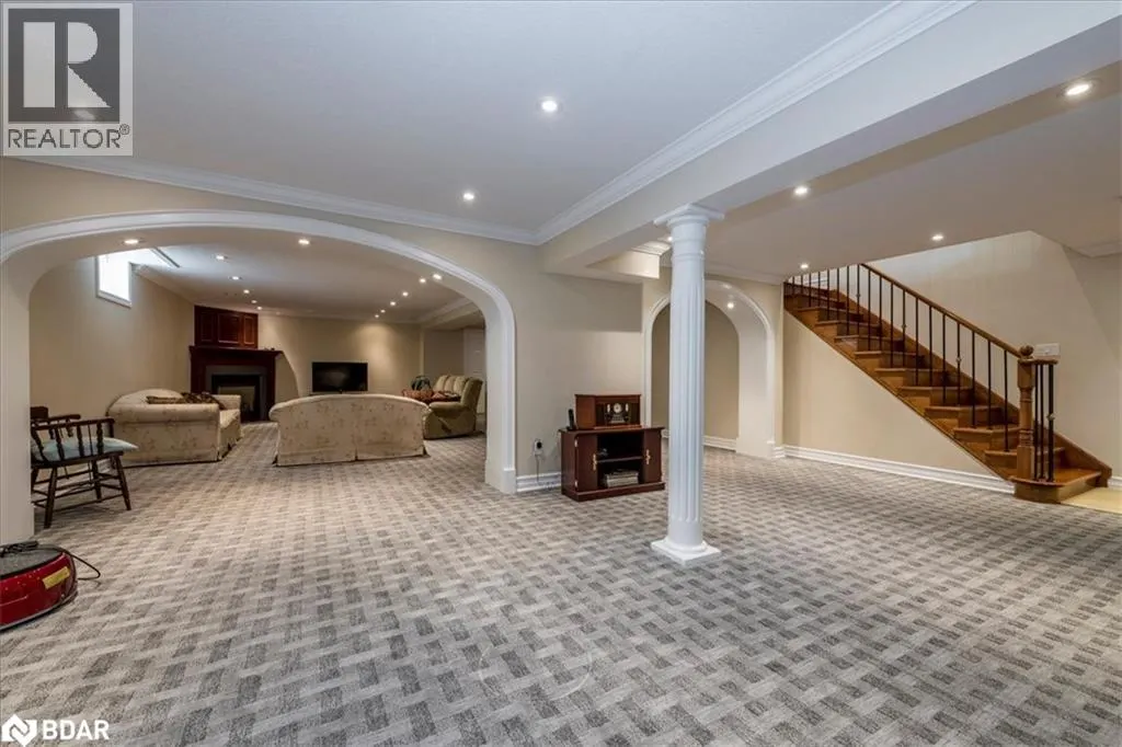 34 HEATHERWOOD Drive