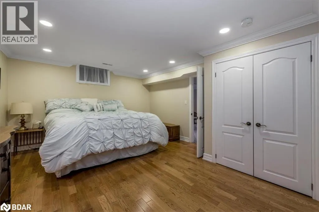 34 HEATHERWOOD Drive