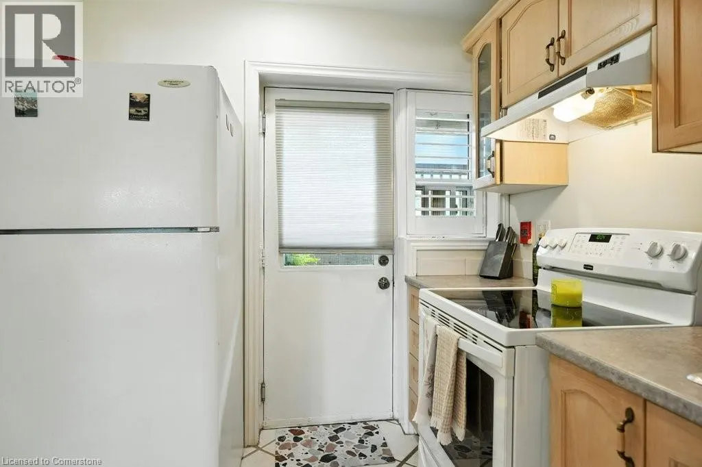 6 VINELAND Avenue Unit# 18, #18