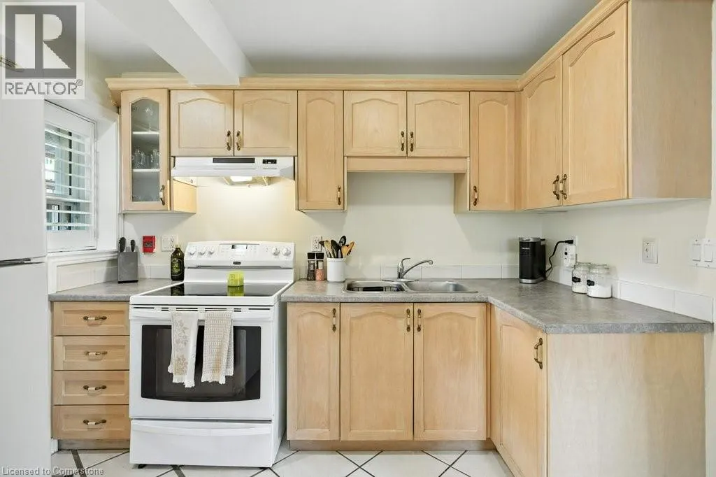 6 VINELAND Avenue Unit# 18, #18