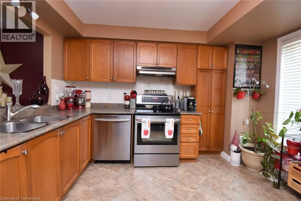 1336 UPPER SHERMAN Avenue Unit# 15, #15