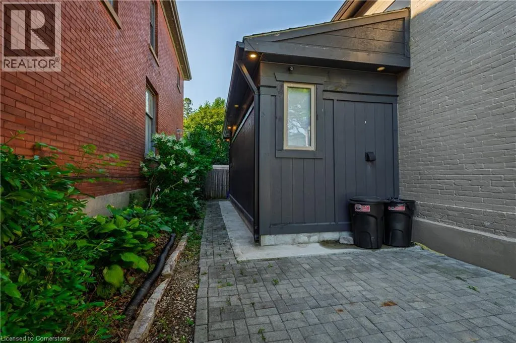 499 CANTERBURY Street