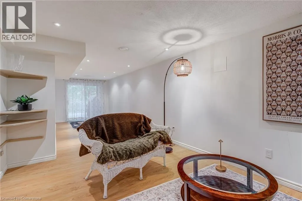 1560 KERNS Road Unit# 5, #5