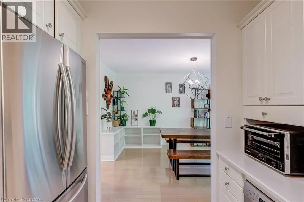 1560 KERNS Road Unit# 5, #5