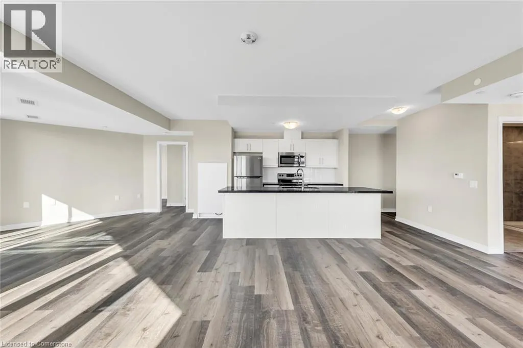 2750 KING Street E Unit# 706, #706