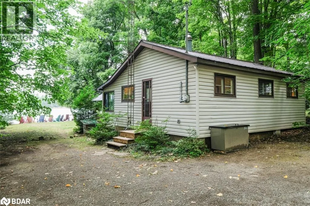 43 GATEWOOD Road