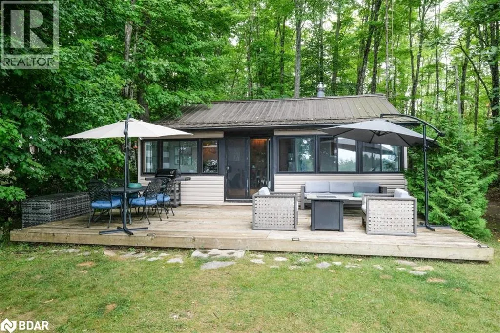 43 GATEWOOD Road