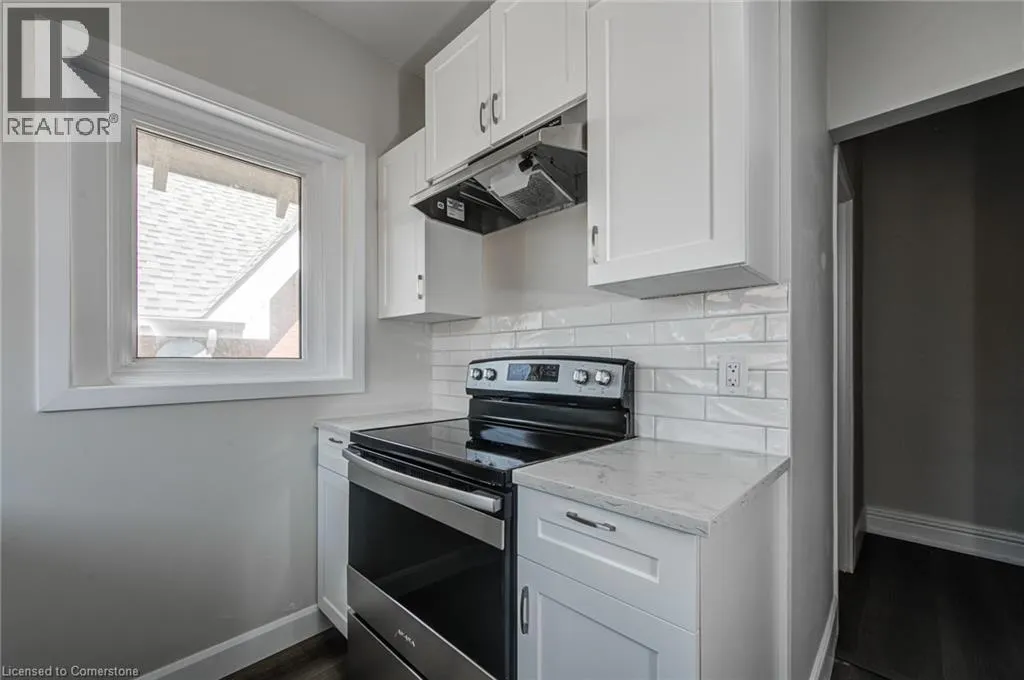 200 PARK Avenue Unit# Upper, #Upper