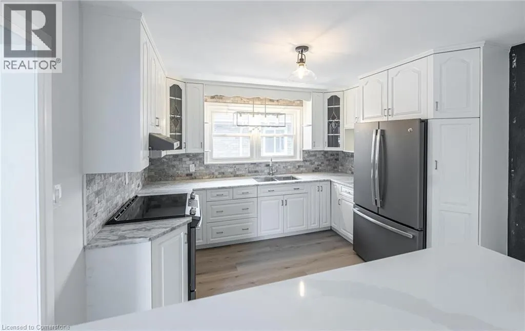 102 EAST 41ST Street Unit# 1, #1