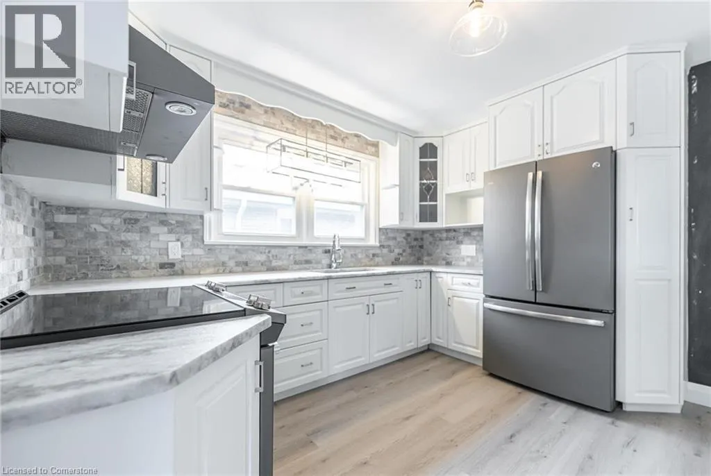 102 EAST 41ST Street Unit# 1, #1