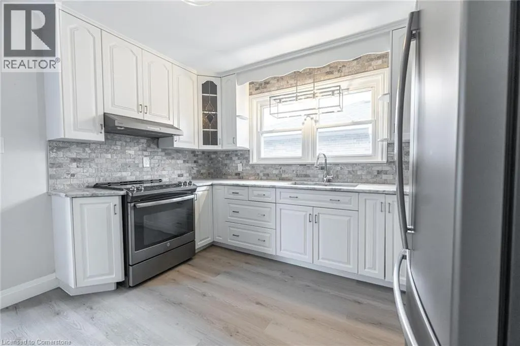 102 EAST 41ST Street Unit# 1, #1