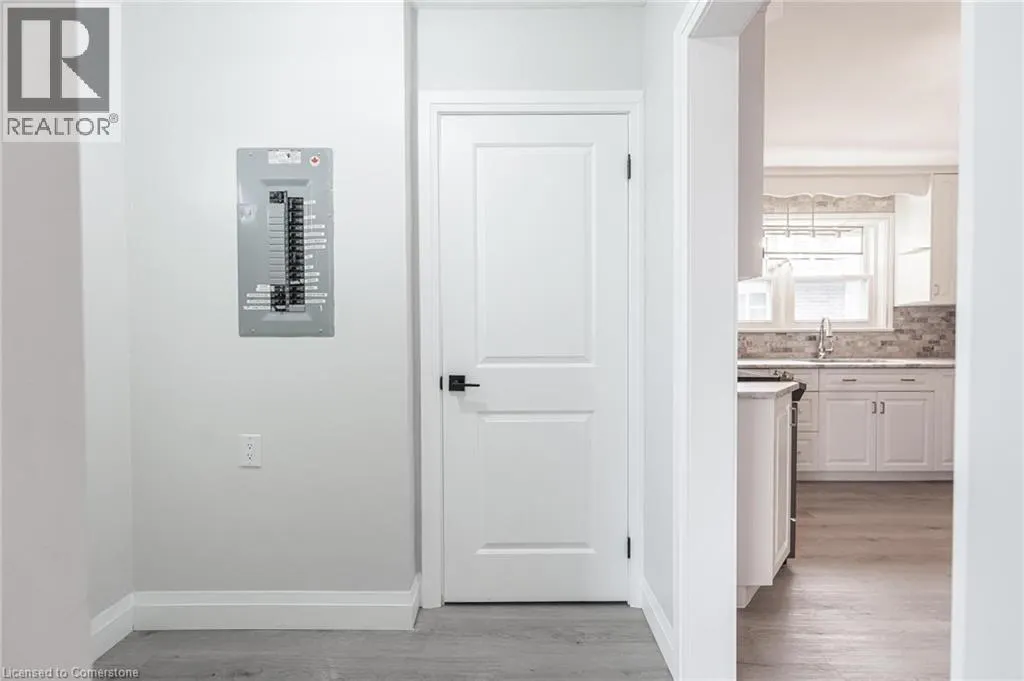 102 EAST 41ST Street Unit# 1, #1