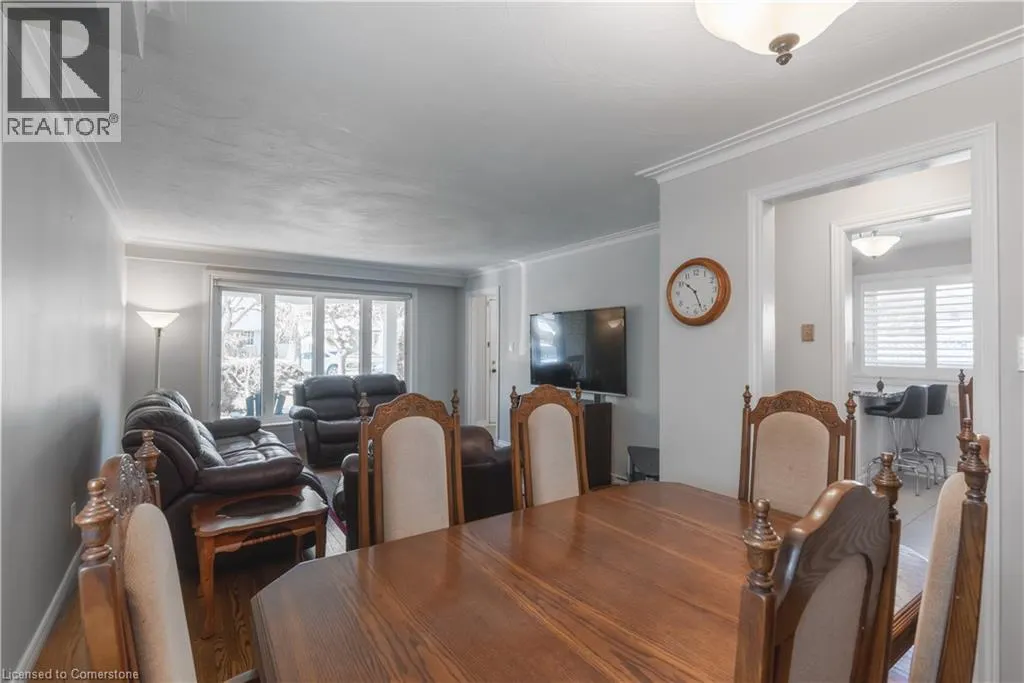 353 MELORES Drive