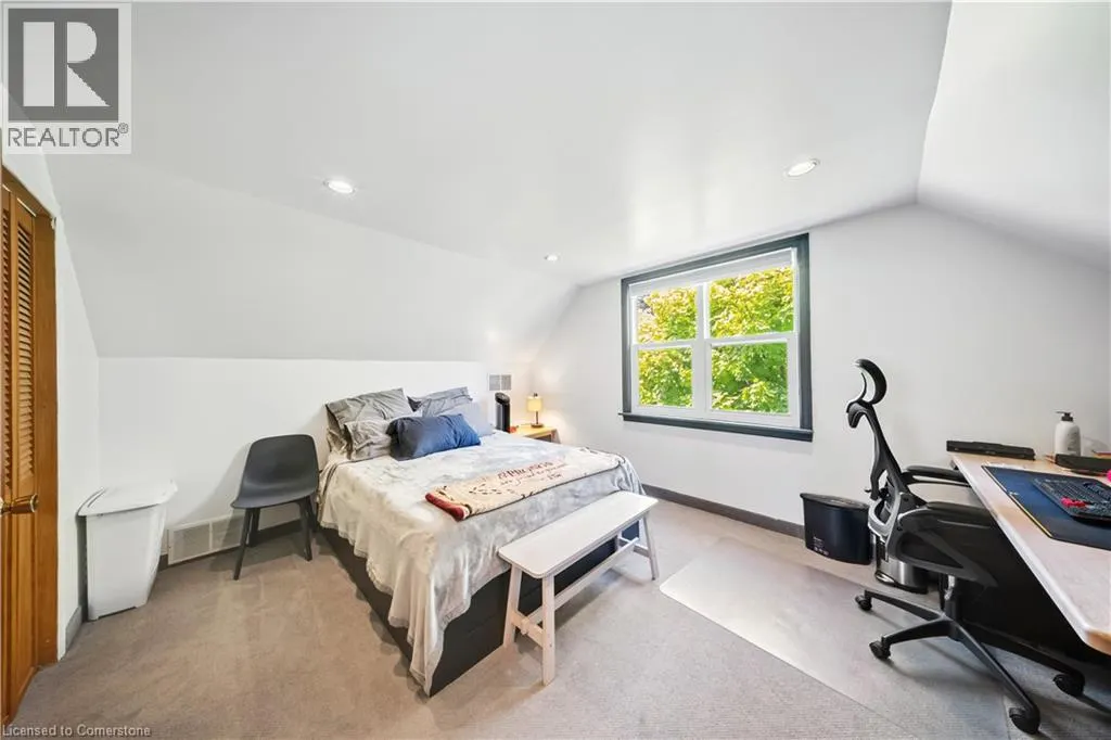 339 ARLINGTON Road