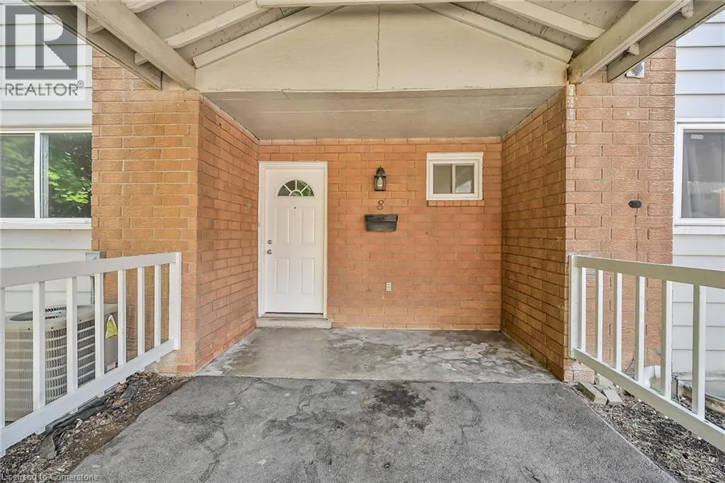 125 LIMERIDGE Road W Unit# 8, #8