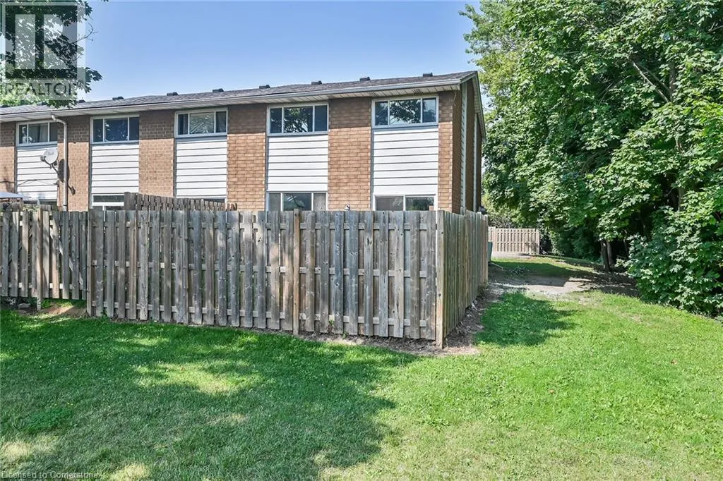 125 LIMERIDGE Road W Unit# 8, #8