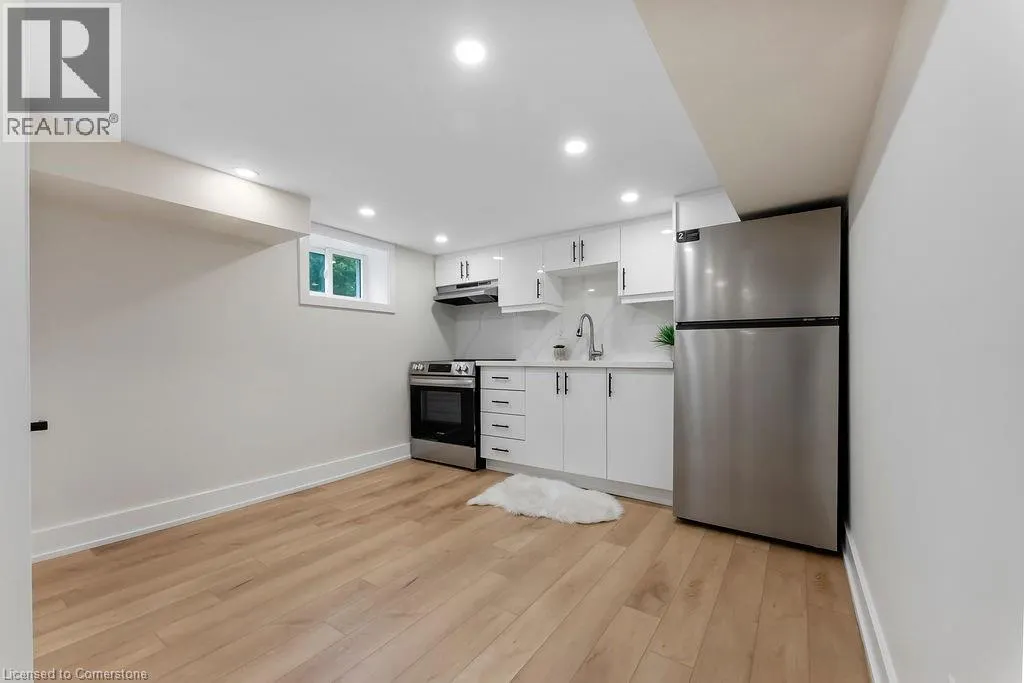 272 EAST 15TH Street