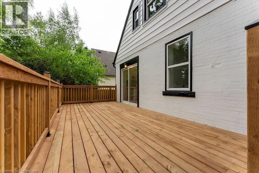 272 EAST 15TH Street