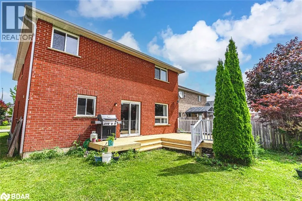9 BUGGS Gate