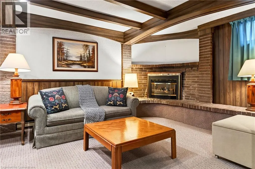 1552 KERNS Road Unit# 4, #4
