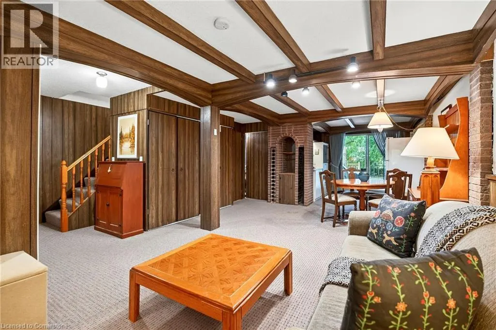 1552 KERNS Road Unit# 4, #4