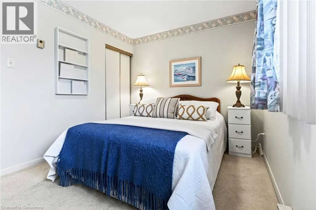 1552 KERNS Road Unit# 4, #4