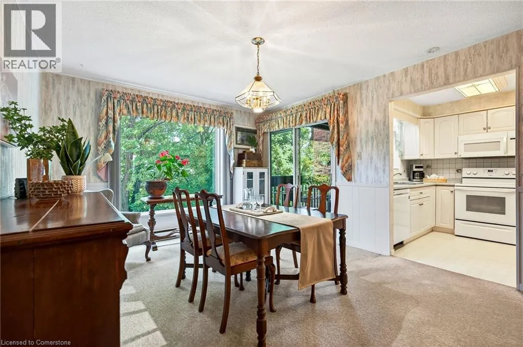 1552 KERNS Road Unit# 4, #4