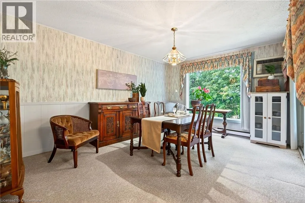 1552 KERNS Road Unit# 4, #4