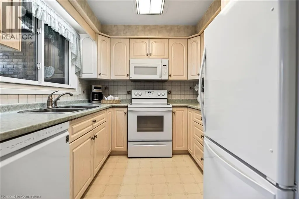 1552 KERNS Road Unit# 4, #4