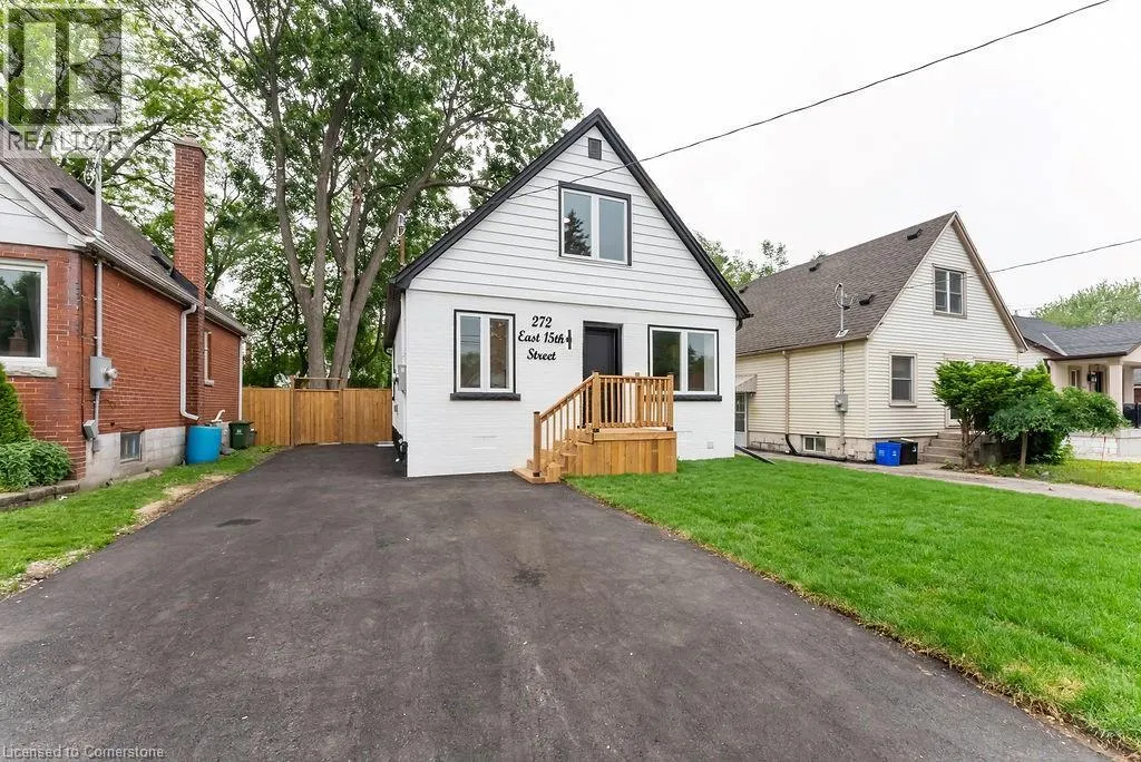 272 EAST 15TH Street
