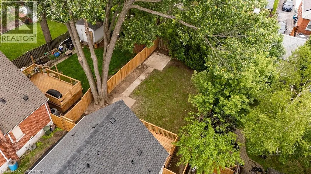 272 EAST 15TH Street