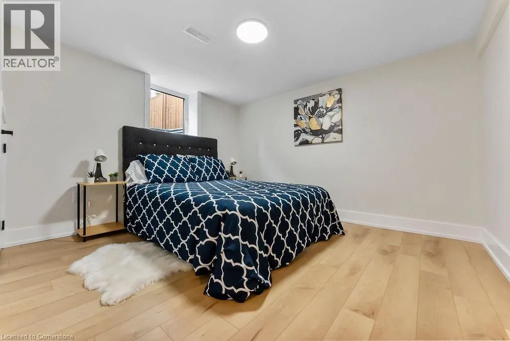 272 EAST 15TH Street