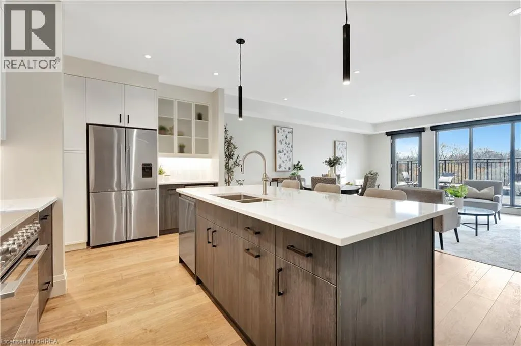 7 GRAND RIVER Street N Unit# 204, #204