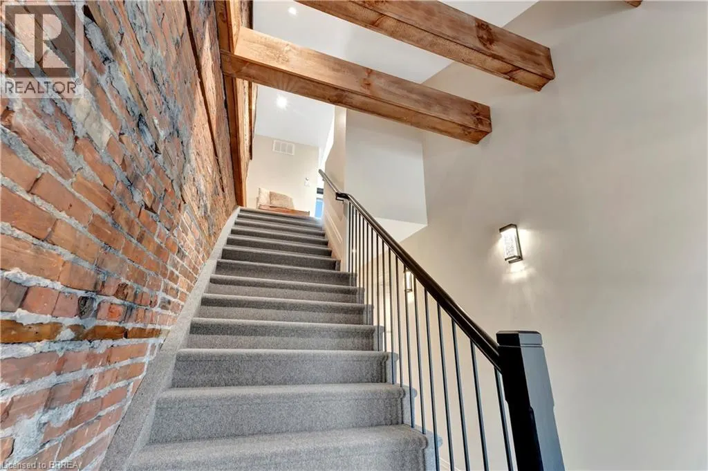 7 GRAND RIVER Street N Unit# 204, #204