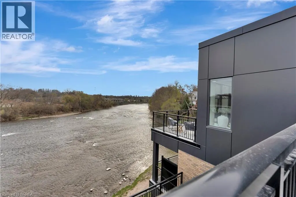 7 GRAND RIVER Street N Unit# 204, #204