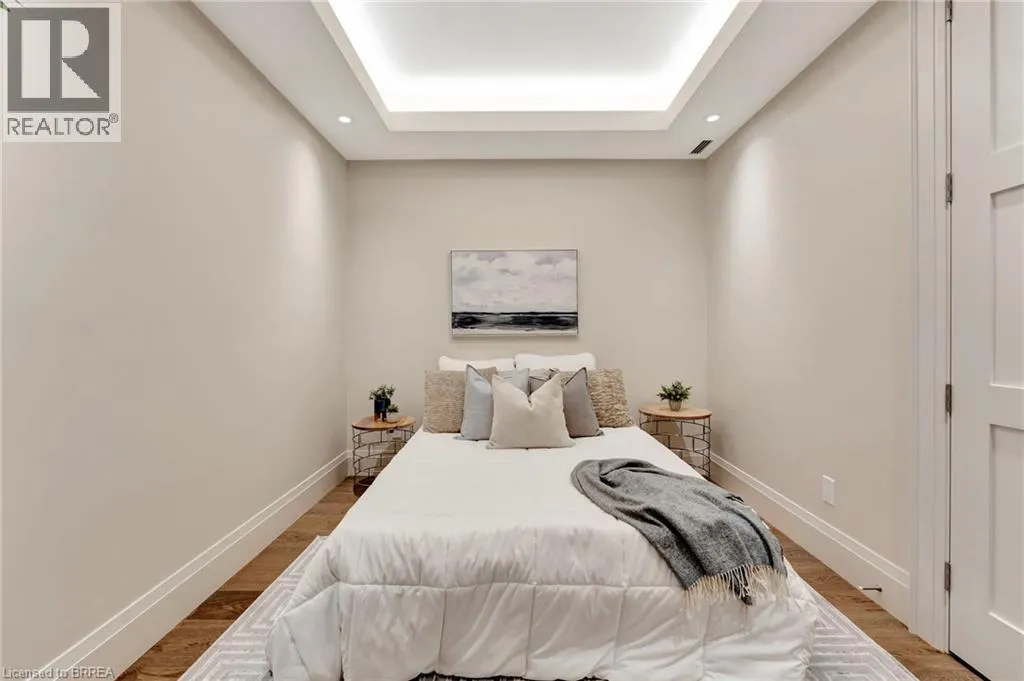 7 GRAND RIVER Street N Unit# 201, #201