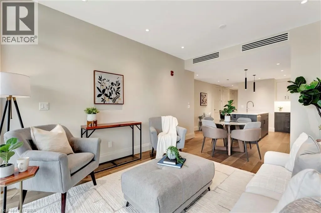 7 GRAND RIVER Street N Unit# 201, #201